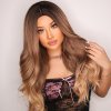 Balayage dlouhá vlnitá paruka Savannah s přirozeným přechodem barev