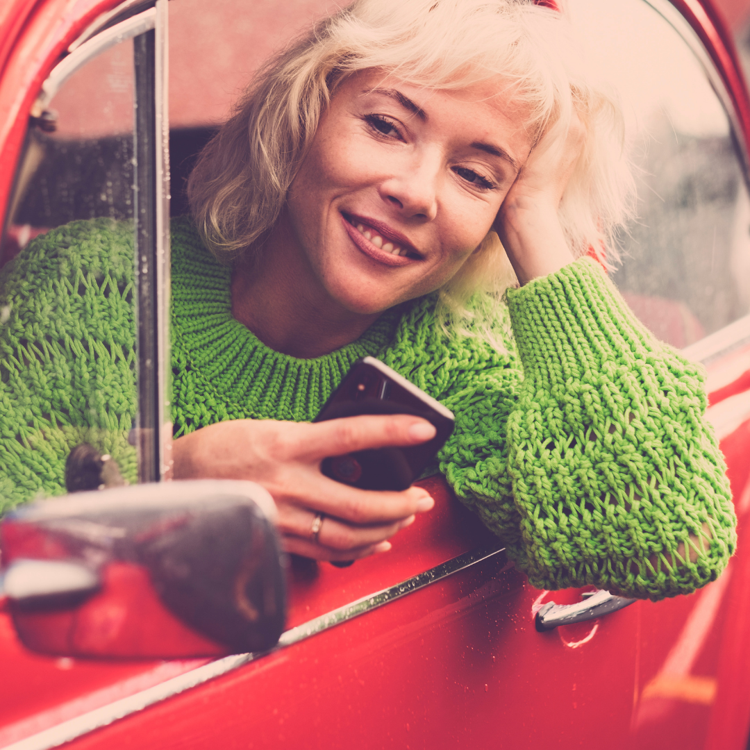 Pletené retro svetre alebo štýlové kardigány?