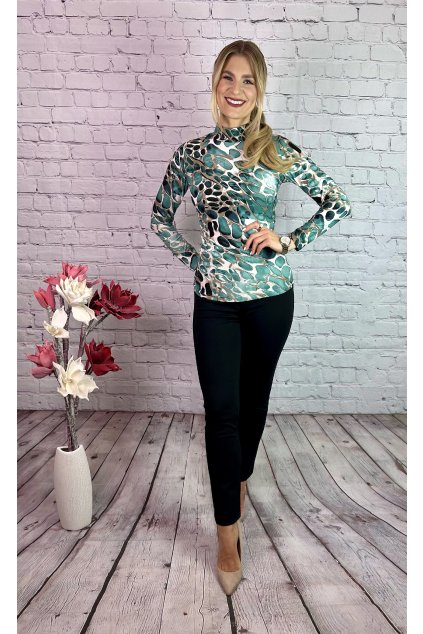 Zelený vzorovaný top so stojačikom