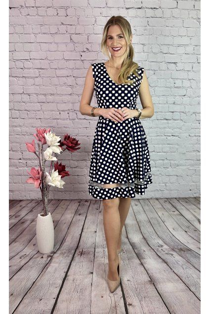 Modré bodkované šaty A-strihu