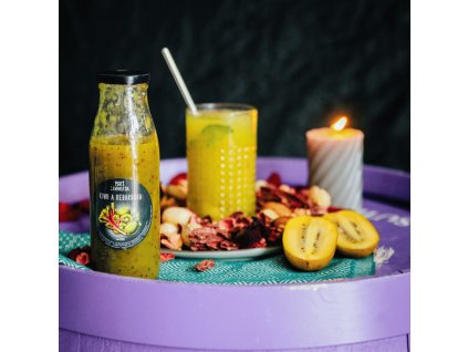 Pani Limonada Kiwi Rebarbora