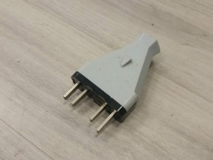 Čápová zásuvka 4P 5632-20 Vidlice domovní plochá 380V/16A