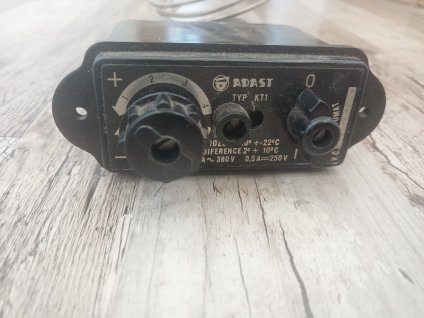 Retro termostat ADAST PAL TYP KT1 +10÷-22°C