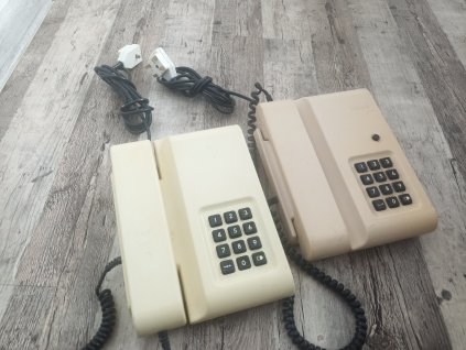 Retro pevný telefon - TESLA Stropkov béžový FS-1852 a FS-2852 tlačítkový