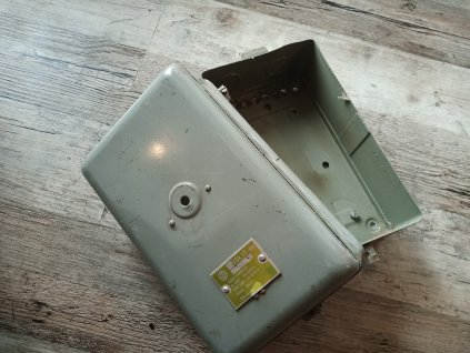 Montážní krabice / pouzdro pro stykač EPM VSK15-004