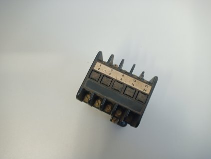 Stykač Siemens 3TA21 10-0A 2S 2NO cívka 220V