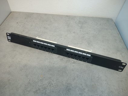 19" patchpanel LYNX 12 port C5e RJ45