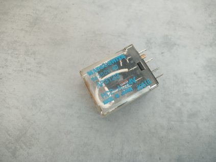 Zásuvné relé / elektromagnetické průmyslové relé MTSUSHITA AP3122 HC2-AC24V 24V 5A