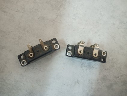 Mikrospínač Regula 96902 250V 2A