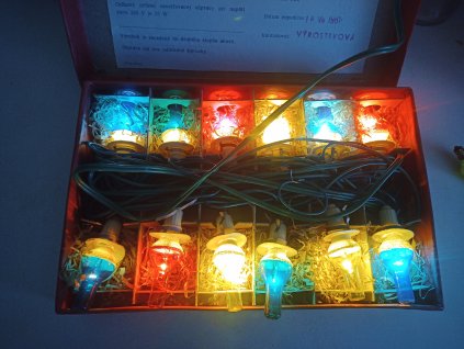 Retro staré elektrické vánoční osvětlení Zlatokov Aladin 12 světýlek