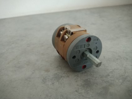 Spínač vačkový přepínač OBZOR VS16 04002006 C8 400V I-0-I