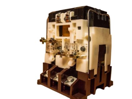 1622618331 227 stykac v 100e 100a 220v elektropristroj toraka elektro materialy[1]