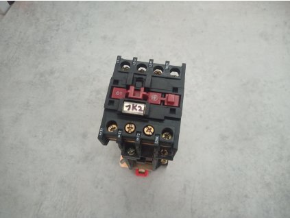 Telemecanique LP1-D259 A65 BD Stykač s 3NO kontakty 32A 24V DC 11kW 1NC