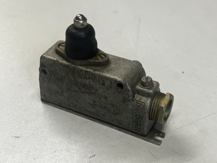 FAFEL LM-10 E – Limitní spínač (koncový spínač)- kulička