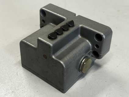 Multiple Limit Switch – Yamatake Honeywell 126LD4-PG