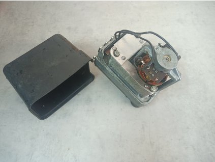 FER 8742.15/2 motorek stěrače Wartburg, Trabant 12V 8W