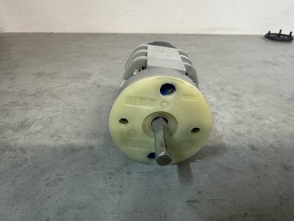 Spínač vačkový přepínač OBZOR VS16 2205 A8 380V 16A 3 polohy 45°