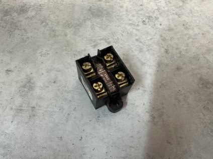 Koncový spínač řada: XE2N, NO/NC, DP, plastové pouzdro, max. 240V AC, max. 3A, Telemecanique