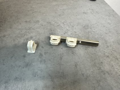 KOPOS 6516  úchytka příchytka kabelová distanční