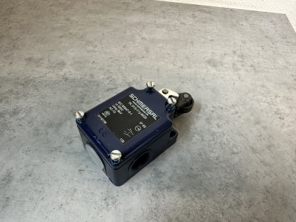 Polohový - koncový spínač Schmersal TK 015-11Y-M20  400V / 10A 1NO/NC