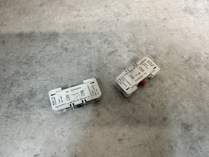 Blok pomocný kontakt - čelní montáž Danfoss CB-NO ; CB-NC