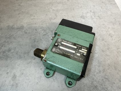 Tlakový spínač ZSE OEZ TSV-3C