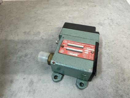 Tlakový spínač ZSE OEZ TSV-6C