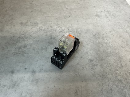 Zásuvné elektromagnetické relé Tele-Haase RM730 230V AC 5A 4P