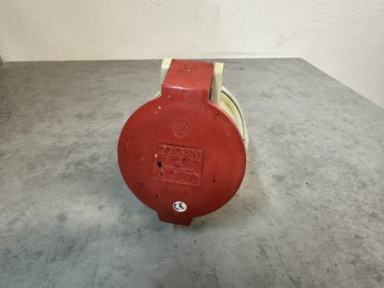 Zásuvka / spojka nástěnná / na kabel IZS 3243 4P 32A / 220/400V 4kolík samice