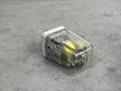 Pomocné relé KUHNKE UF3 24V ss DC