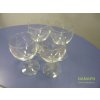 38908 sklenice na vino na stopce