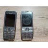 Retro mobilní telefon - Nokia E52-1