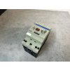 Schneider Electric TeSys motorový jistič GV3-M40 - 25..40 A - šroubovací svorka - termomagnet