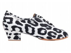 3126 white black 1