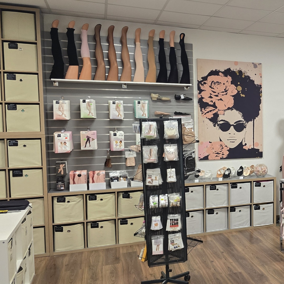 Pančuchy a doplnky v predajni DanceWear