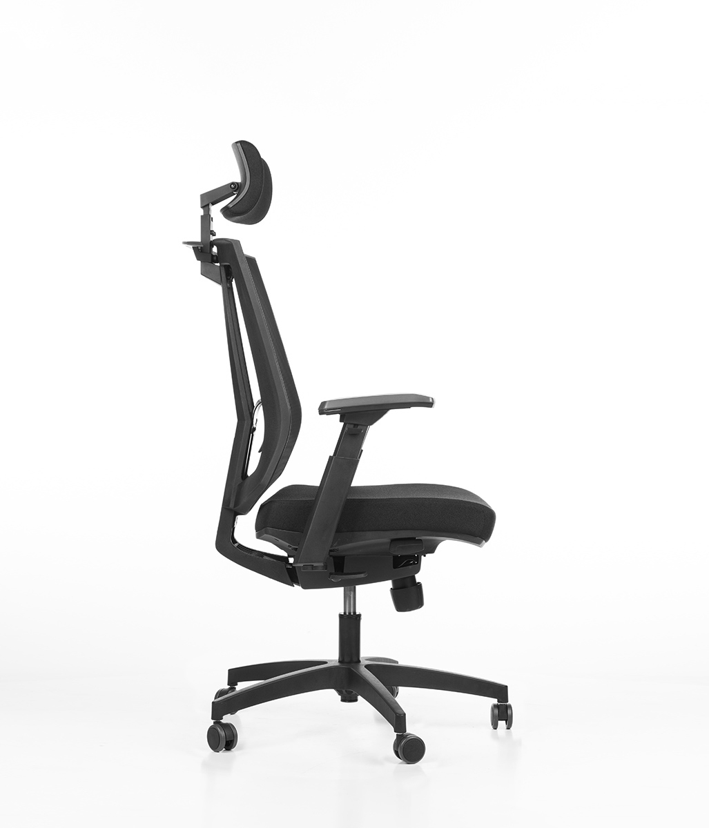 Ergonomická kancelárska stolička TAX s autoreguláciou hojdania