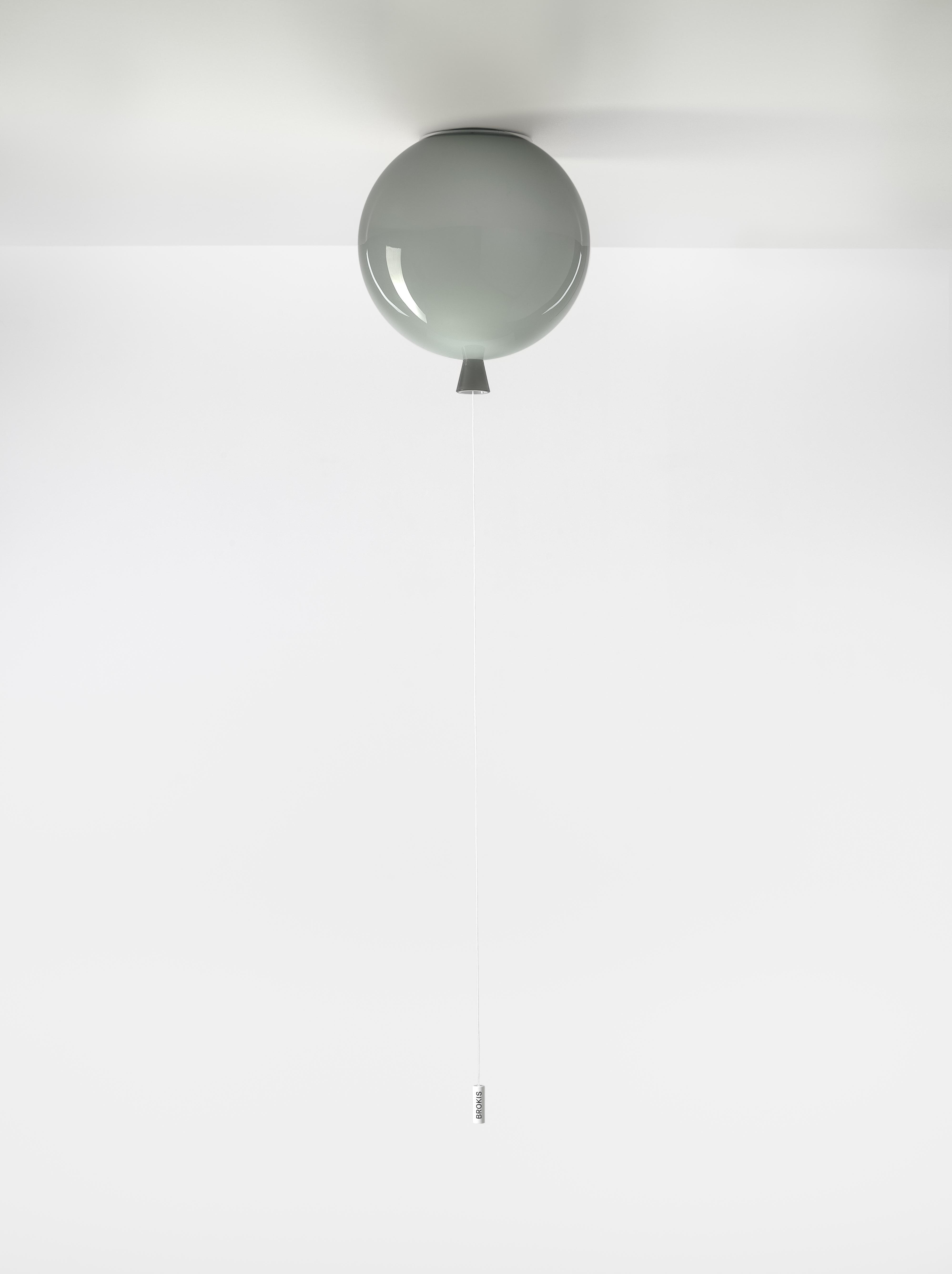 Levně Brokis Stropní svítidlo Memory Ceiling 250 PC878, 1xE27 Barva skla: Šedá - triplex opál, Koncovka: Bílá, Povrchová úprava skla: Lesklý povrch skloviny