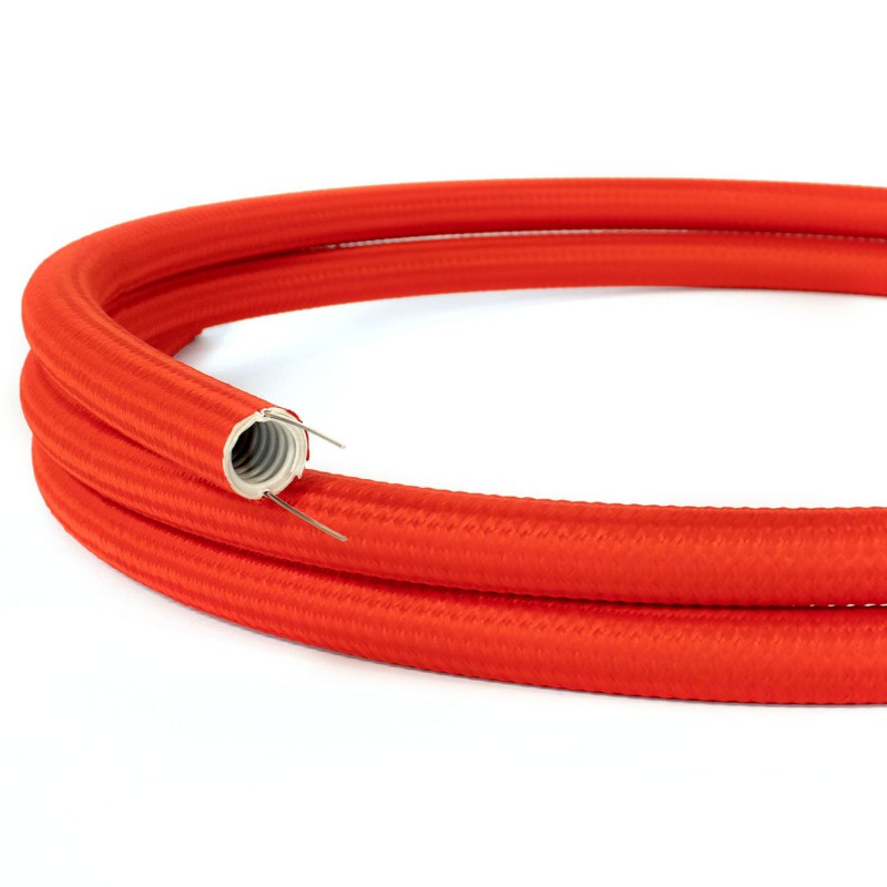 creative cables Creative-tube - ohebná trubice potažená hedvábnou červenou textilií RM09, průměr 20 mm