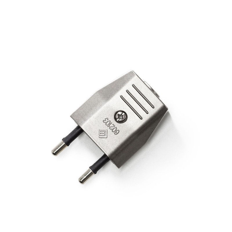 creative cables Dvoupólová 10A zástrčka EU Barva komponentu: Chrom