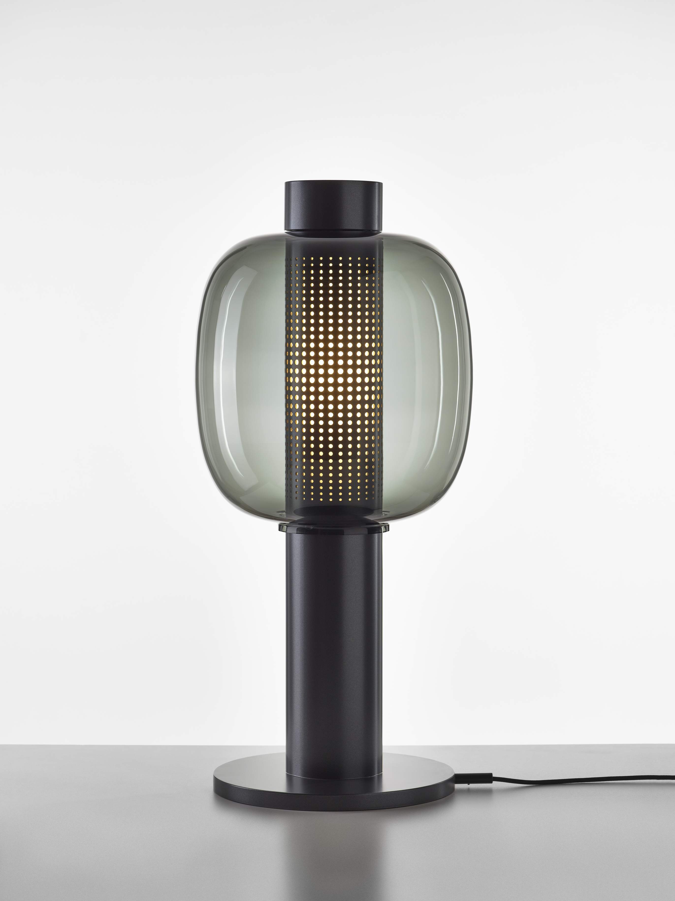 Levně Designová lampa Brokis Bonbori Large PC1165, 1xE27 Stmívání, řízení: TRIAC, Povrch Montury: měděná metalická, Barva skla: Opalín