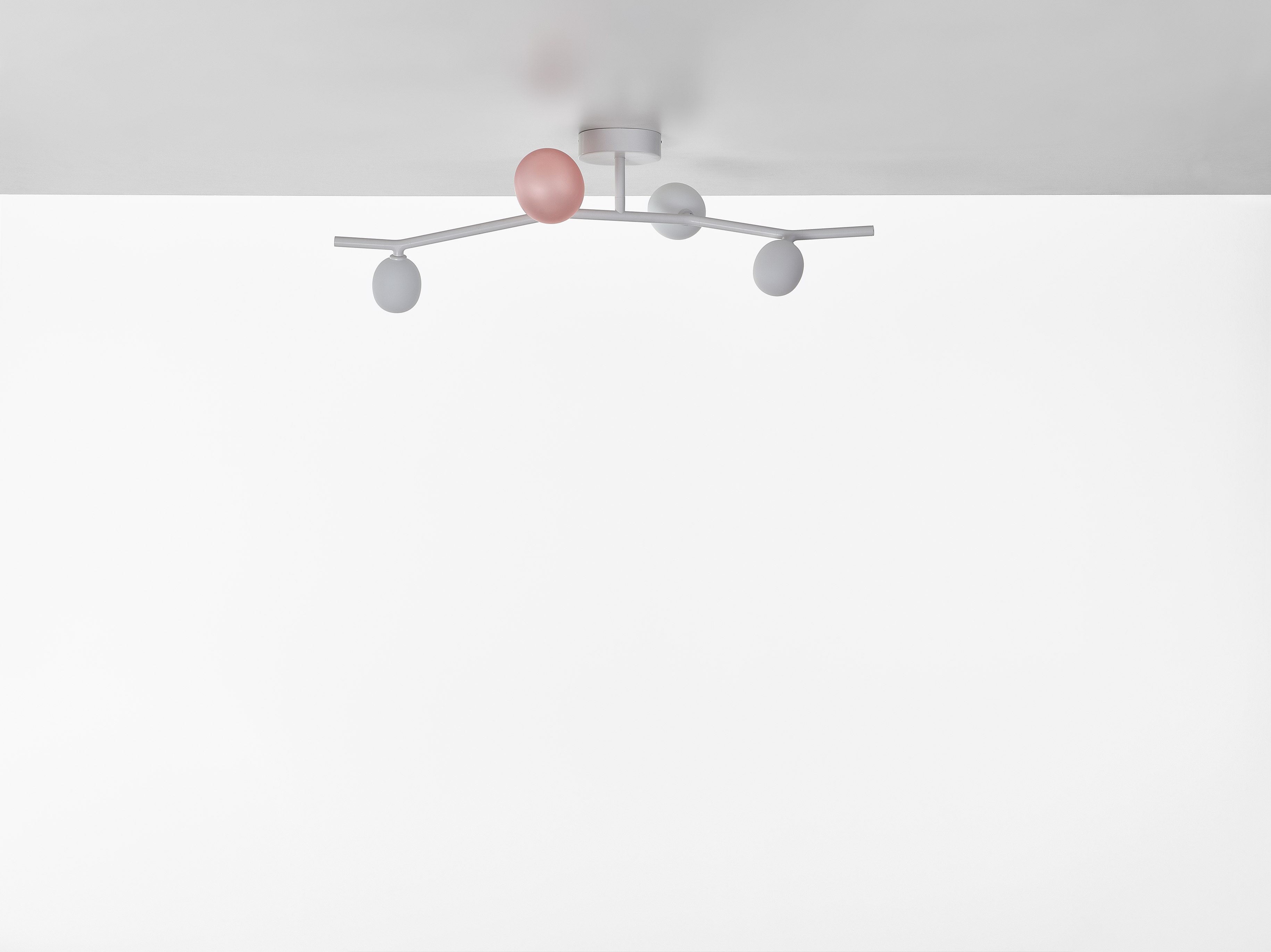 Levně Brokis Luxusní stropní svítidlo Ivy PC1225 Ceiling 4, 96,6 cm Barva skla: Šedá kouřová - transparentní sklo, Stmívání: DIM CASAMBI CBU-PWM4 (CEDV2854)