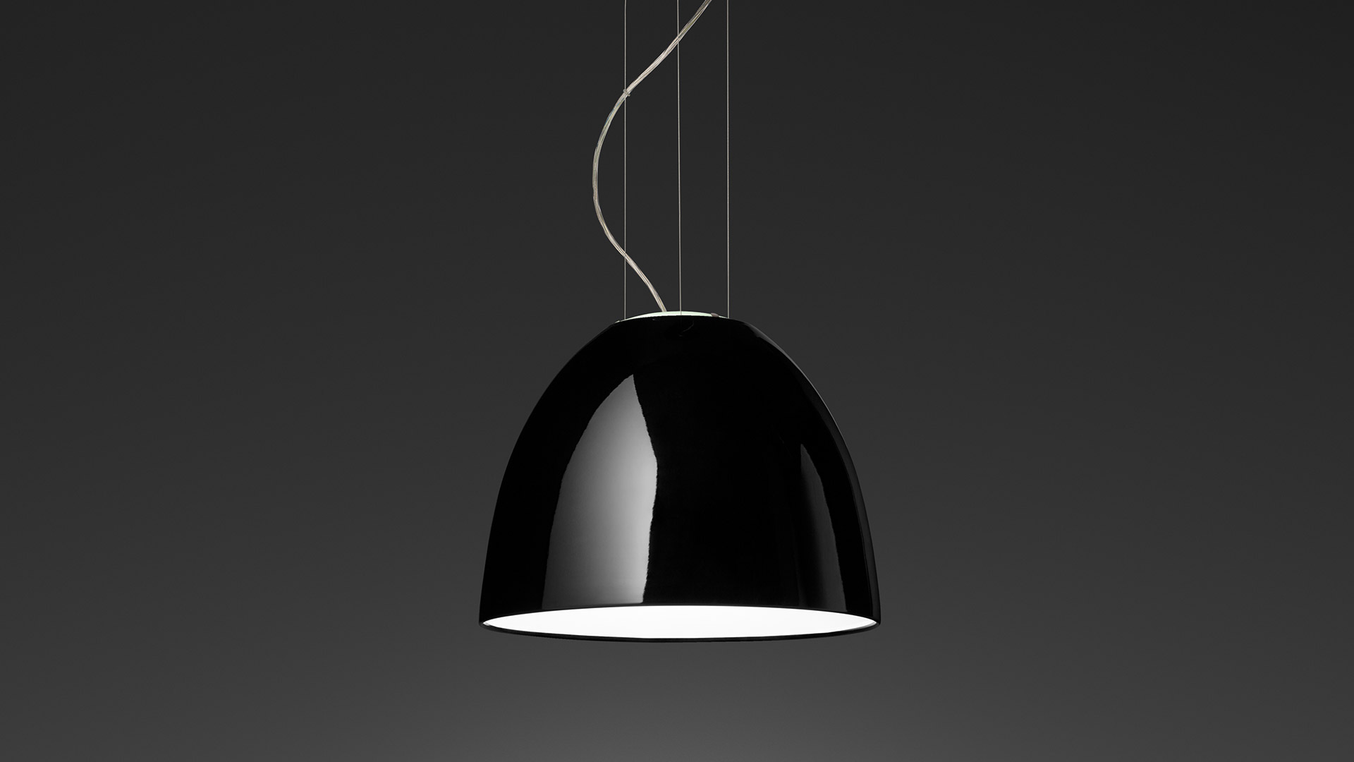 Levně Artemide Designové závěsné LED svítidlo Nur Gloss mini Ø 36,6cm, 2700K, 1 x E27 Barva: Černá