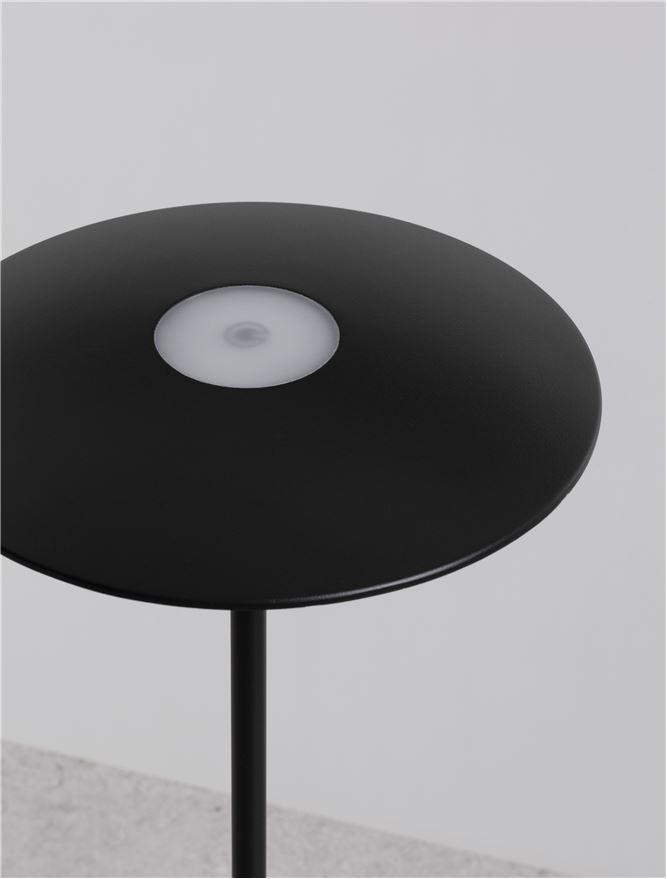 Nova Luce Venkovní stolní lampa FABIO černý litý hliník a matný akryl LED 2W 3000K 5V DC 83st. IP54 vypínač na těle / USB kabel