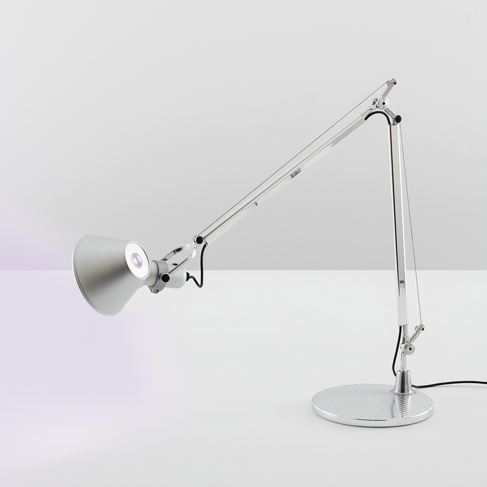 Levně Artemide Designová stolní lampa Tolomeo, 1xE27 Barva: Bílá, Podstavec: Hliníková podpěra