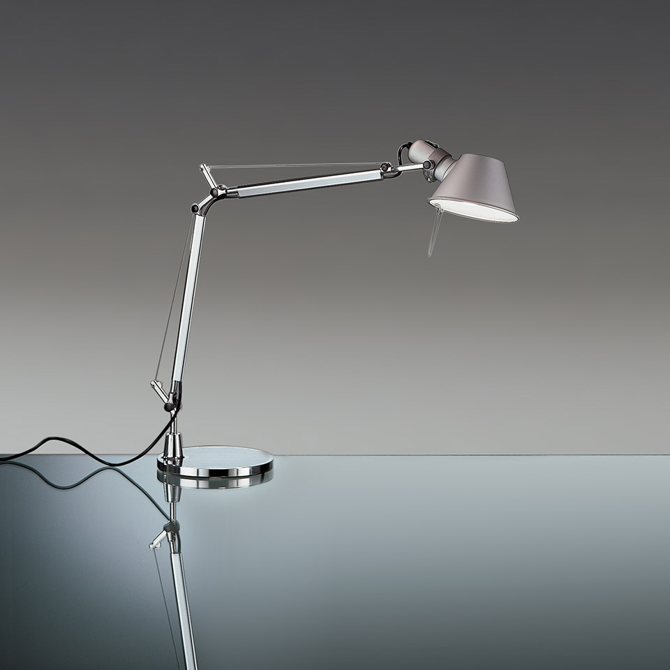 Levně Artemide LED Designová stolní lampa Tolomeo Mini, 8W Teplota světla: 2700K - teplá bílá, Podstavec: Hliníková podpěra