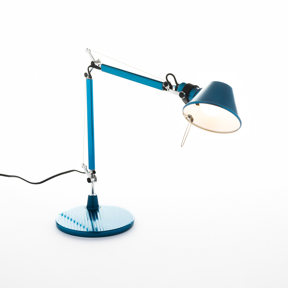 Levně Artemide Designová stolní lampa Tolomeo Micro, 1xE14 Barva: Eloxovaná modrá, Základna: Kruhová hliníková základna