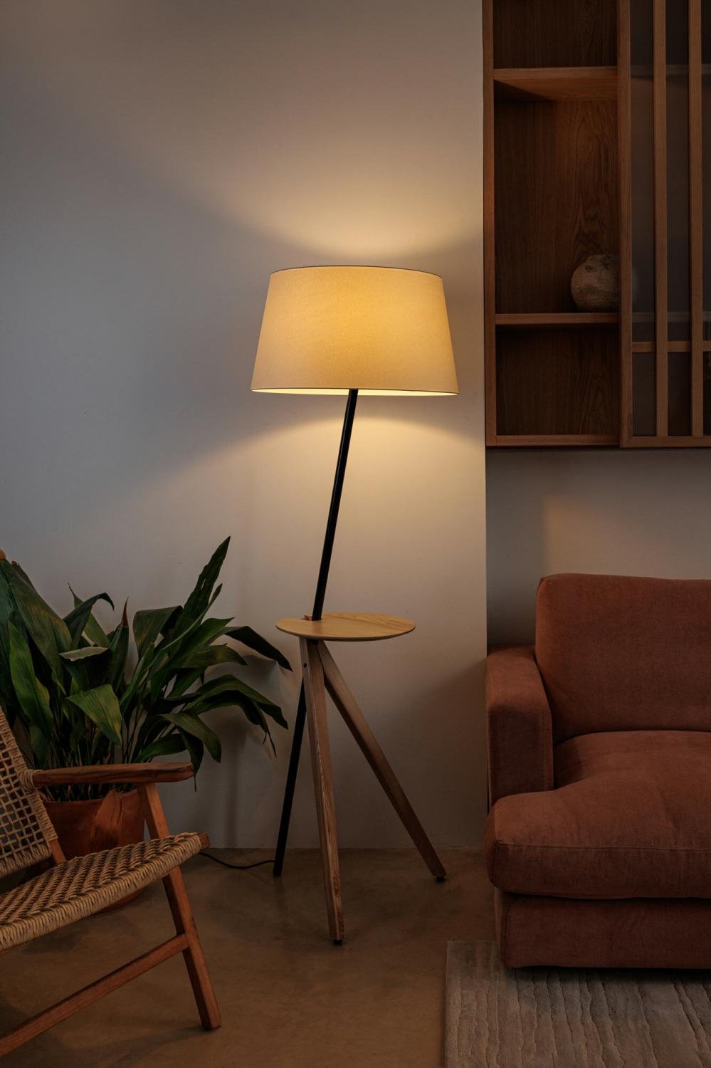 TREEWOOD TRAY stojací lampa, jasan - FARO