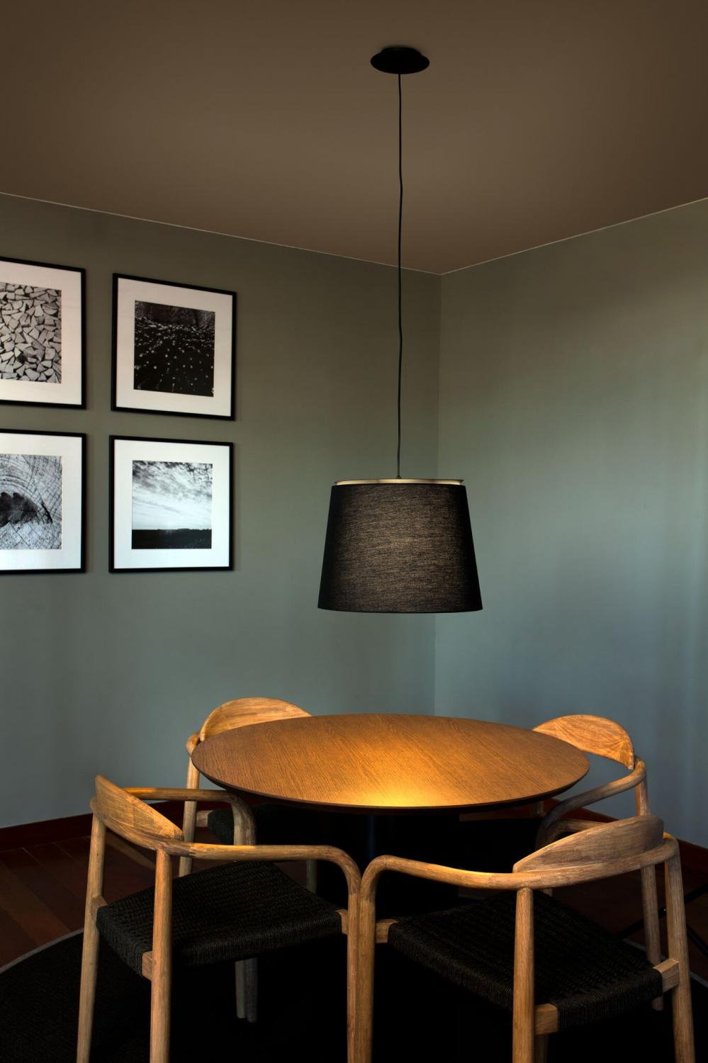 SAVOY závěsné svítidlo, černá - FARO