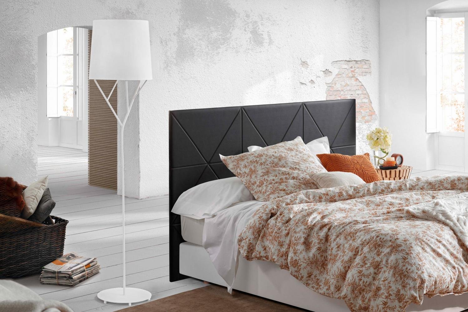 TREE bílá stojací lampa 1L - FARO