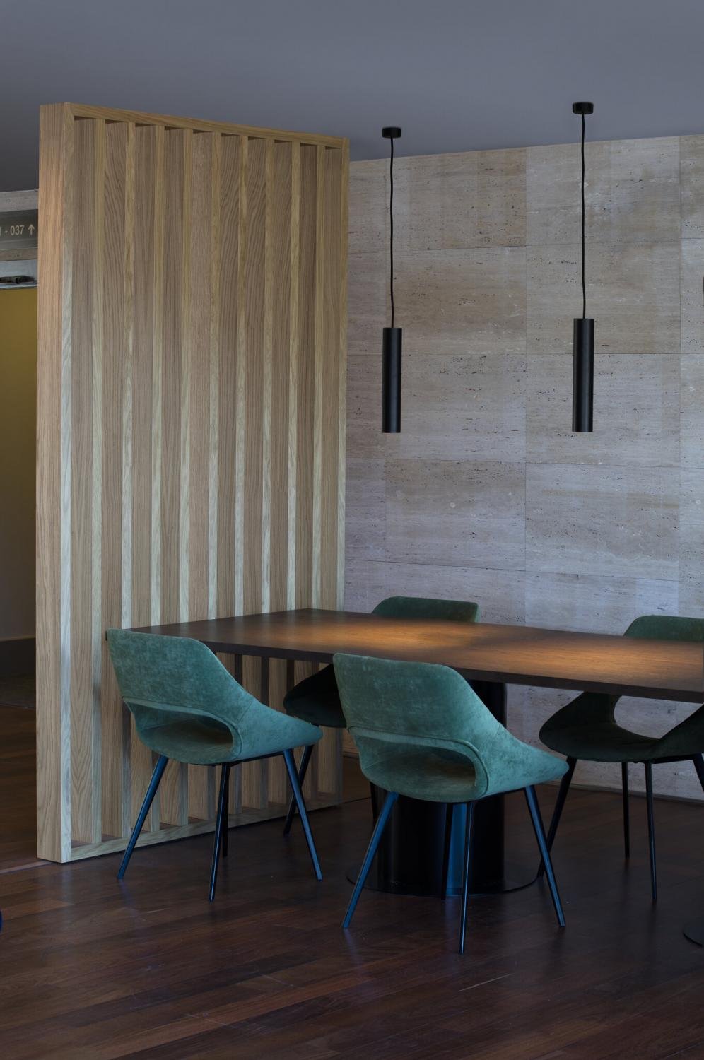 STAN závěsné svítidlo, černá - FARO